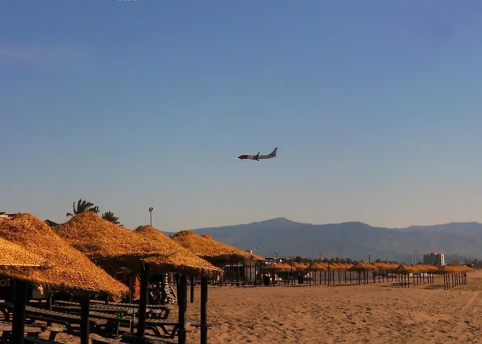 Mar 13 아파트 토레몰리노스