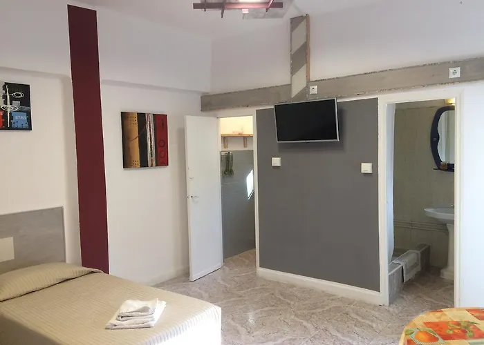 Mar 13 아파트 토레몰리노스