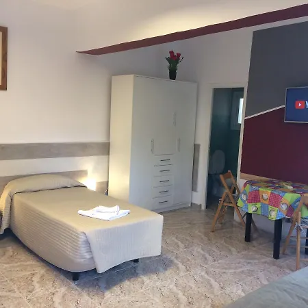 Mar 13 Apartamento *